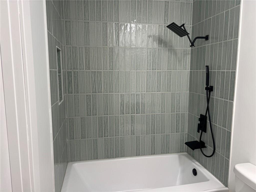 3001 Dover Street Property Photo 15