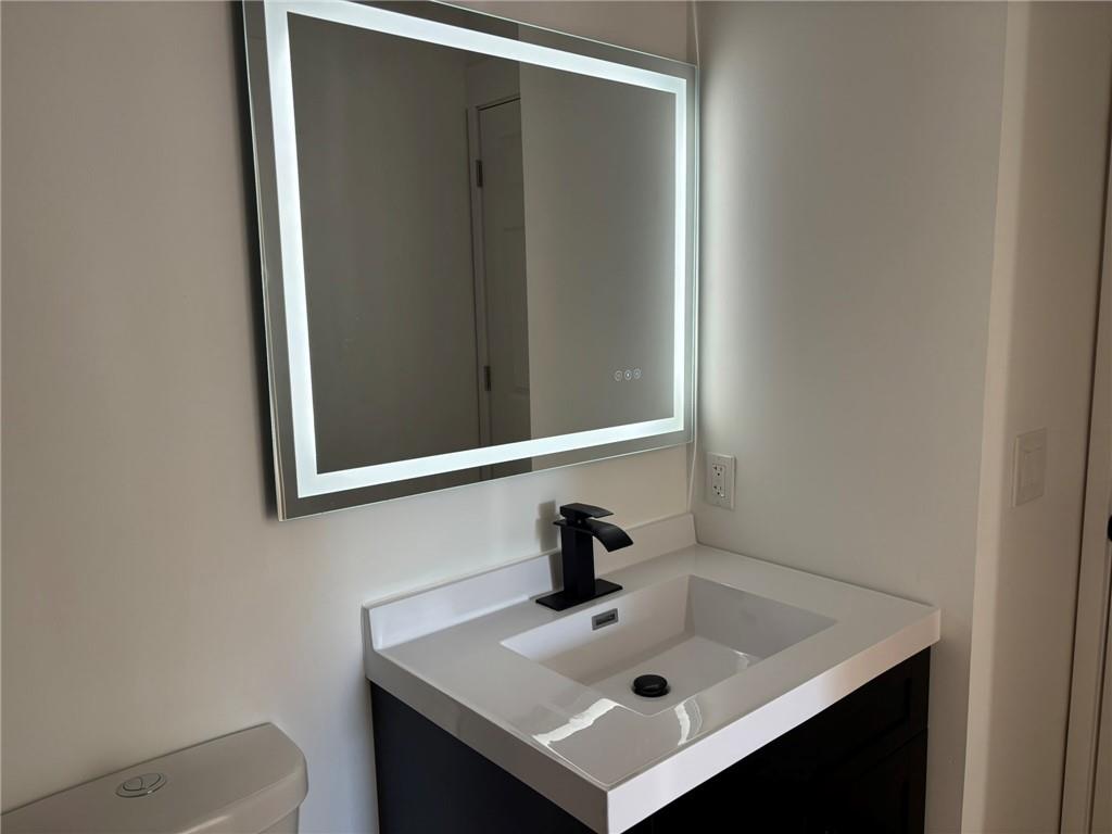 3001 Dover Street Property Photo 16
