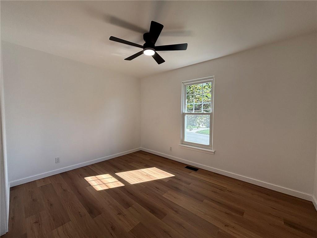 3001 Dover Street Property Photo 20