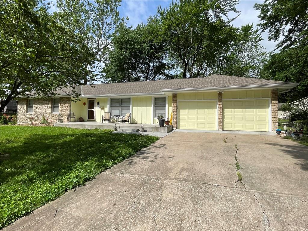 11101 E 73rd Street Property Photo 1