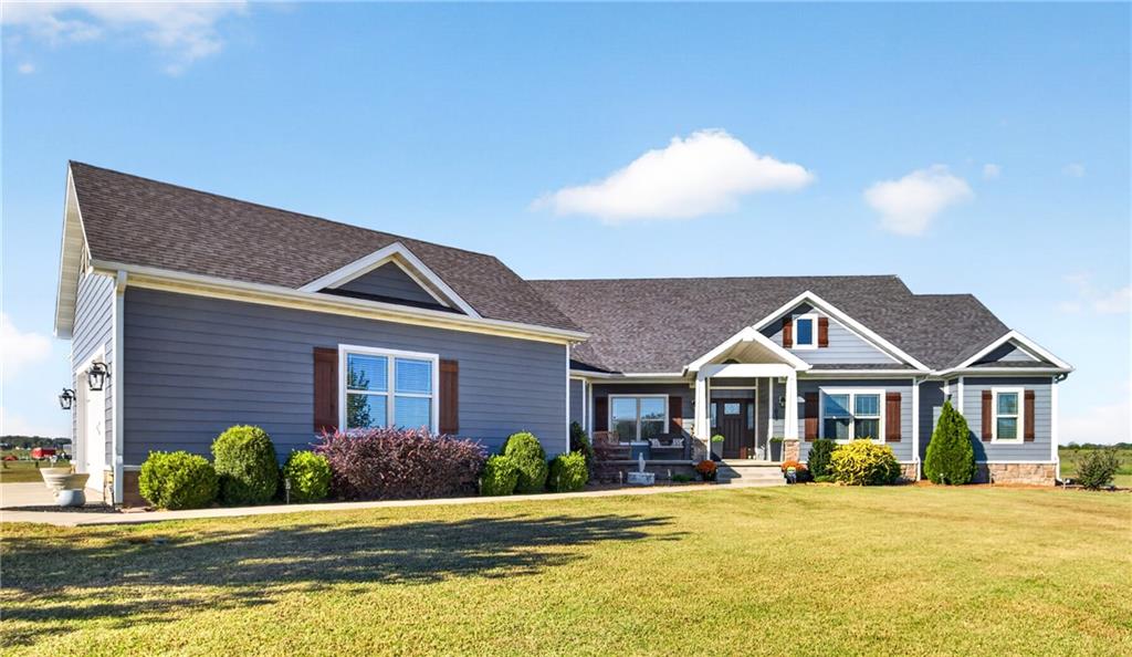 183 Deer Creek Court Property Photo 2