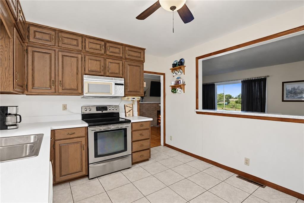 1610 Country Club Road Property Photo 11