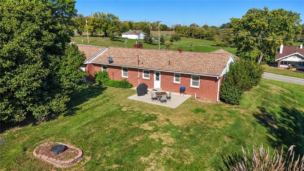 1610 Country Club Road Property Photo 28