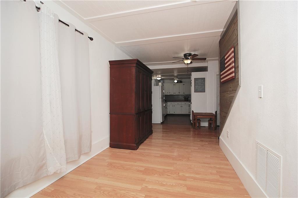 923 S Walnut Street Property Photo 10