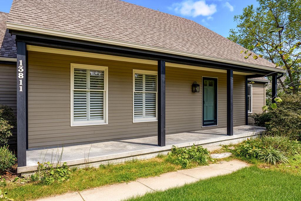 13811 W 48th Street Property Photo 3