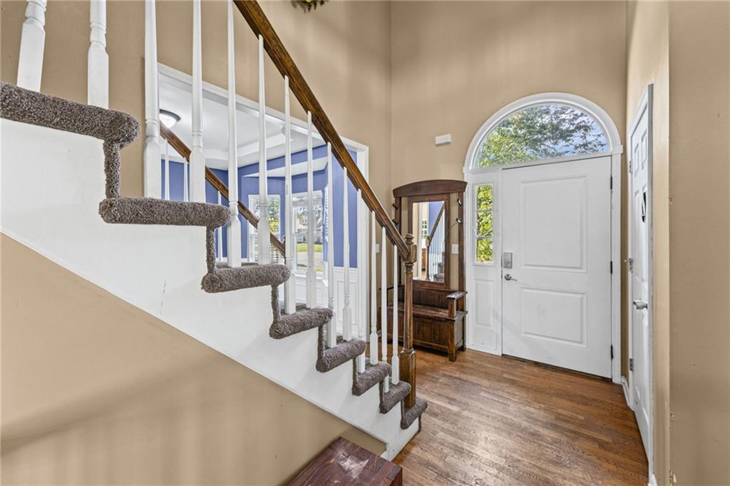 18417 Elm Street Property Photo 4