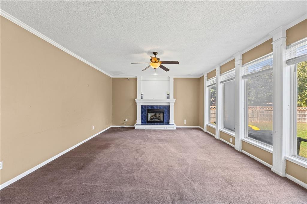 18417 Elm Street Property Photo 10