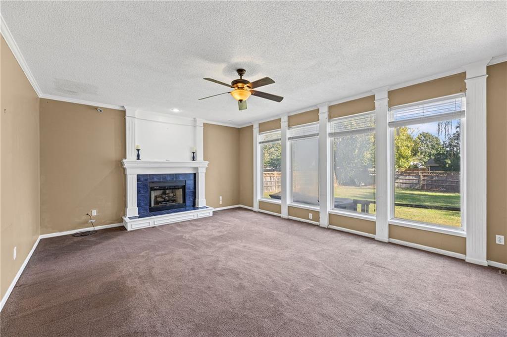 18417 Elm Street Property Photo 11