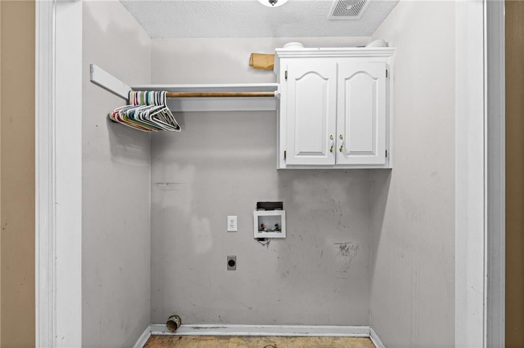 18417 Elm Street Property Photo 21