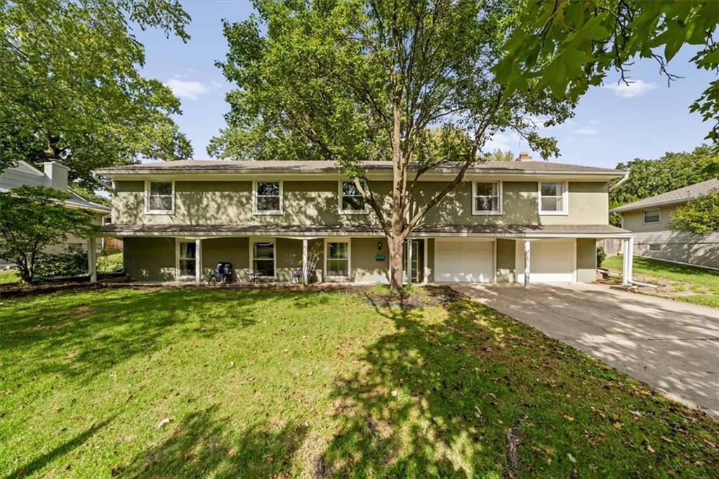 912 W 98th Street Property Photo 1