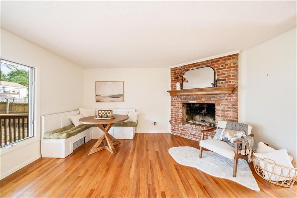912 W 98th Street Property Photo 12