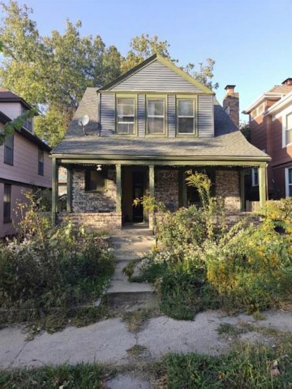906 E 33rd Street Property Photo 1