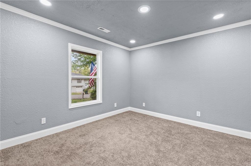 1409 Dakota Street Property Photo 7