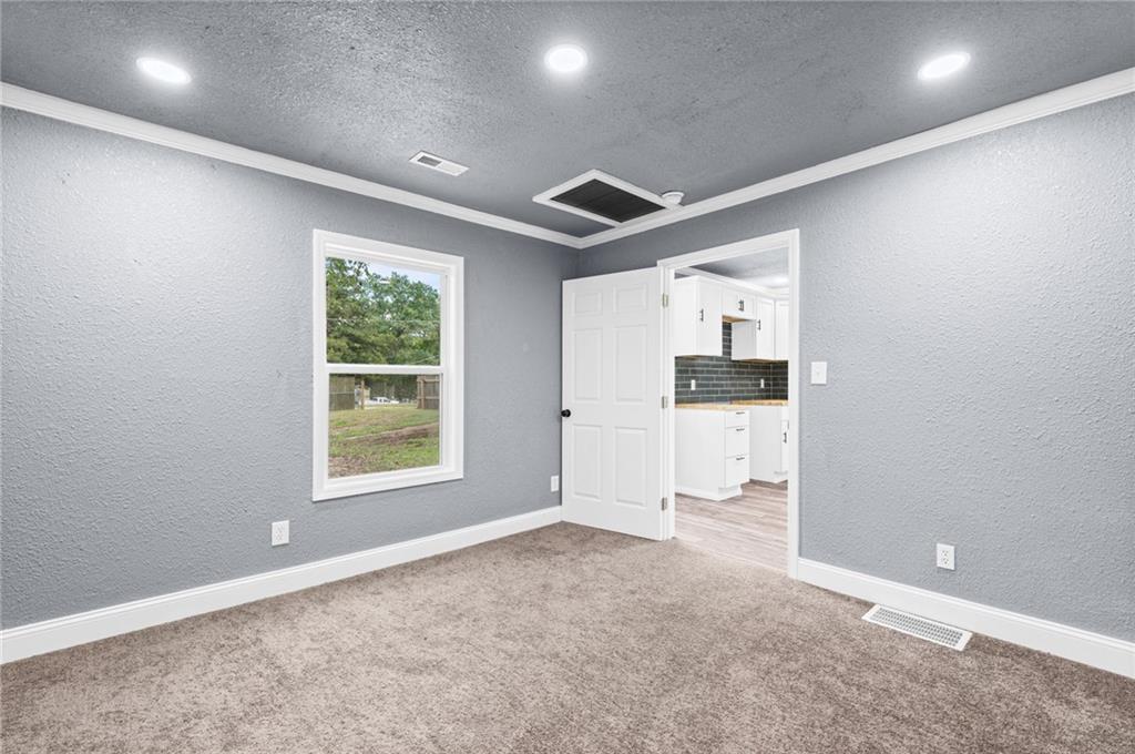 1409 Dakota Street Property Photo 20