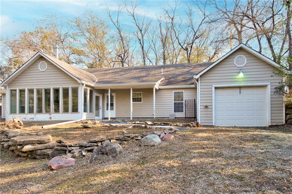 910 E 267 Street Property Photo 1