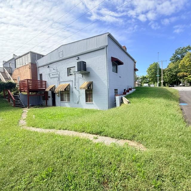 7201 Troost Avenue Property Photo 4