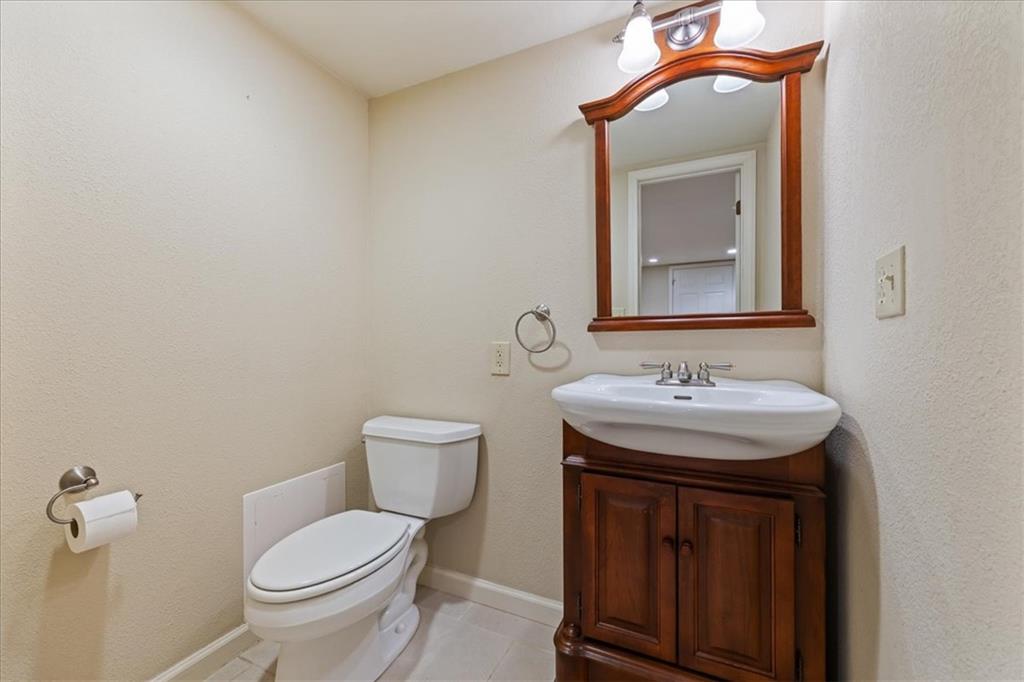 204 Nw Cypress Street Property Photo 24