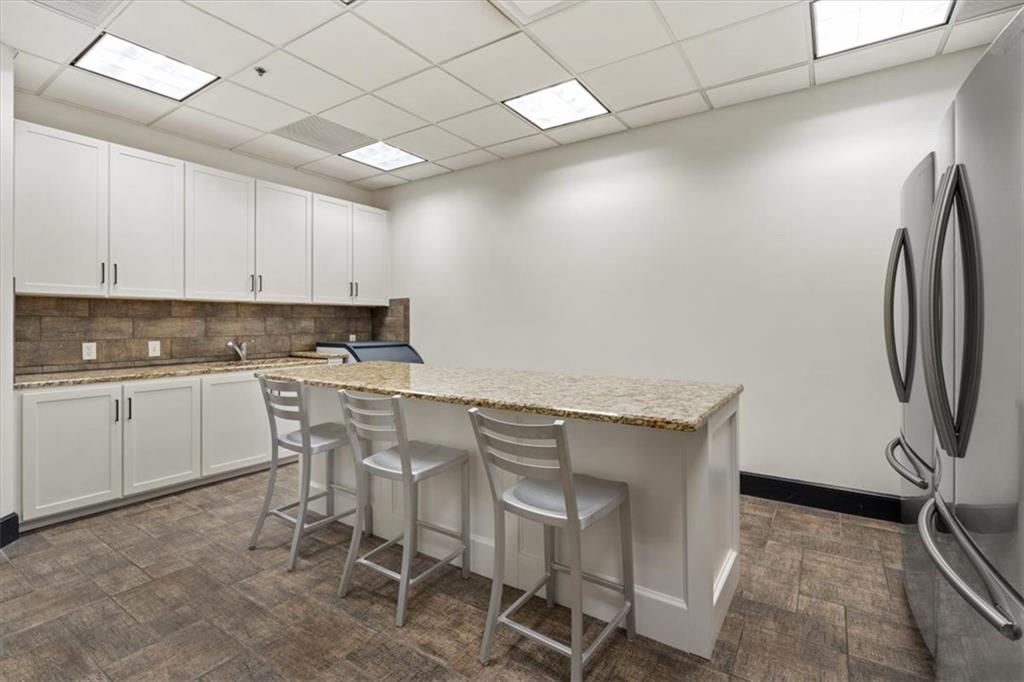 1101 Walnut Street Property Photo 11