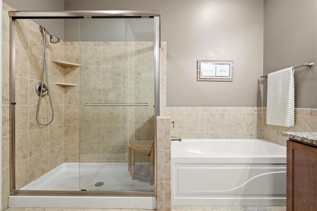 1101 Walnut Street Property Photo 25