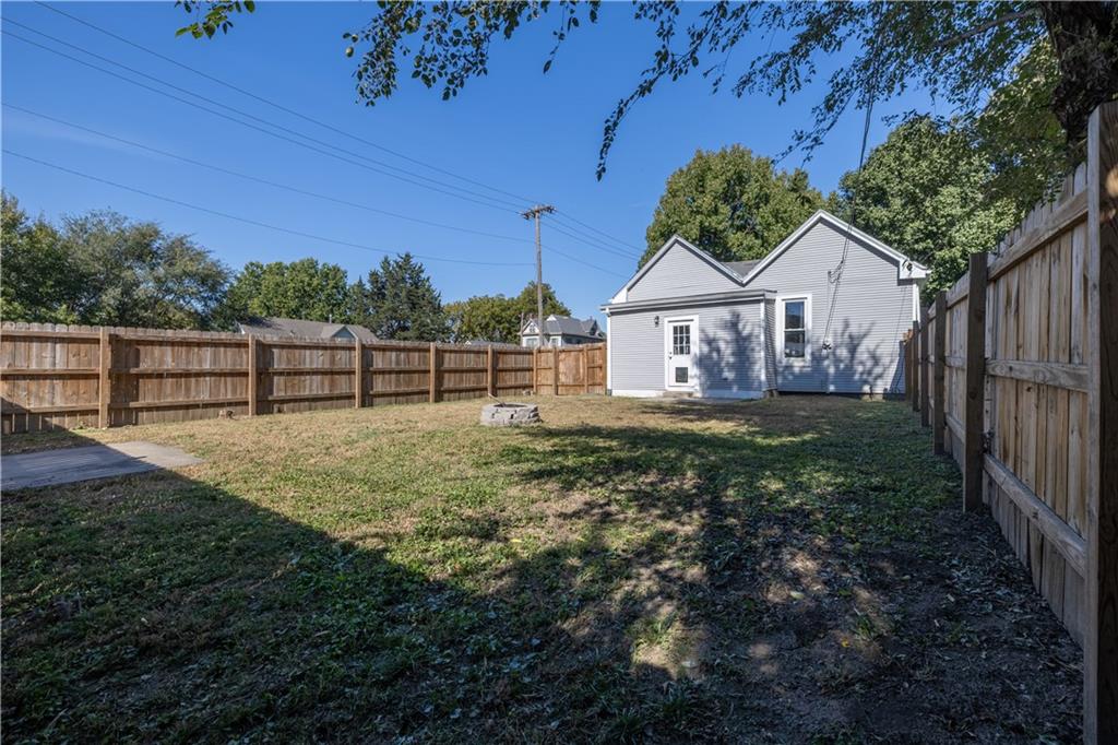 2702 Patee Street Property Photo 23