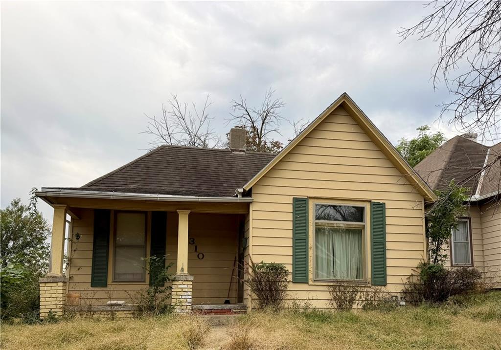 2310 Edmond Street Property Photo 1