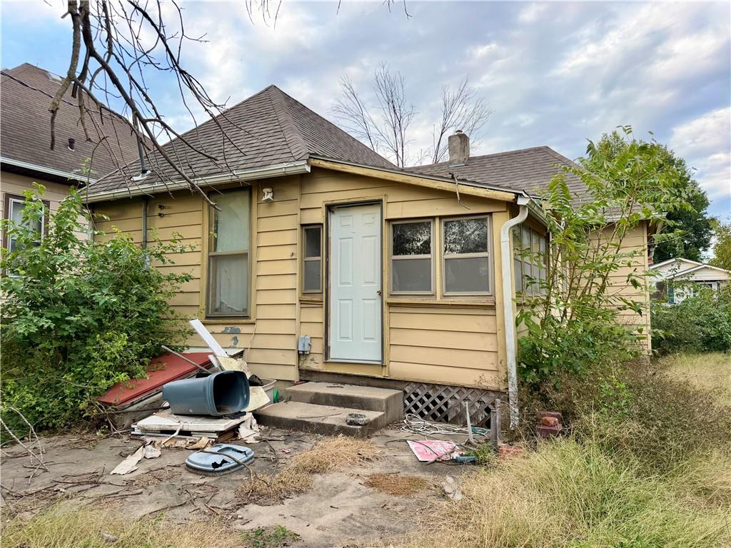 2310 Edmond Street Property Photo 2