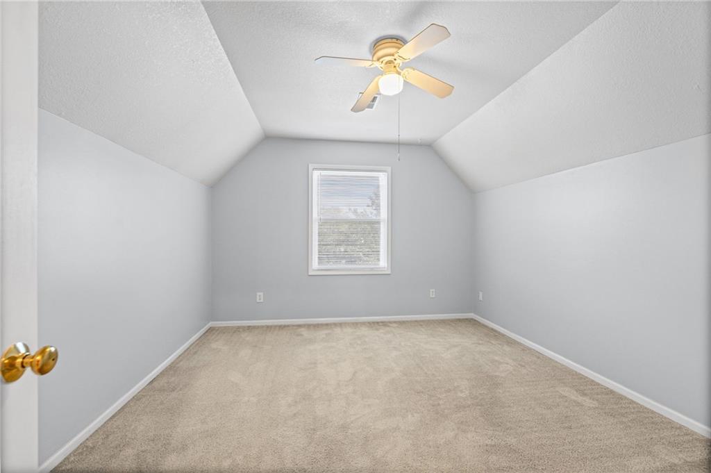 8009 W 144th Place Property Photo 21