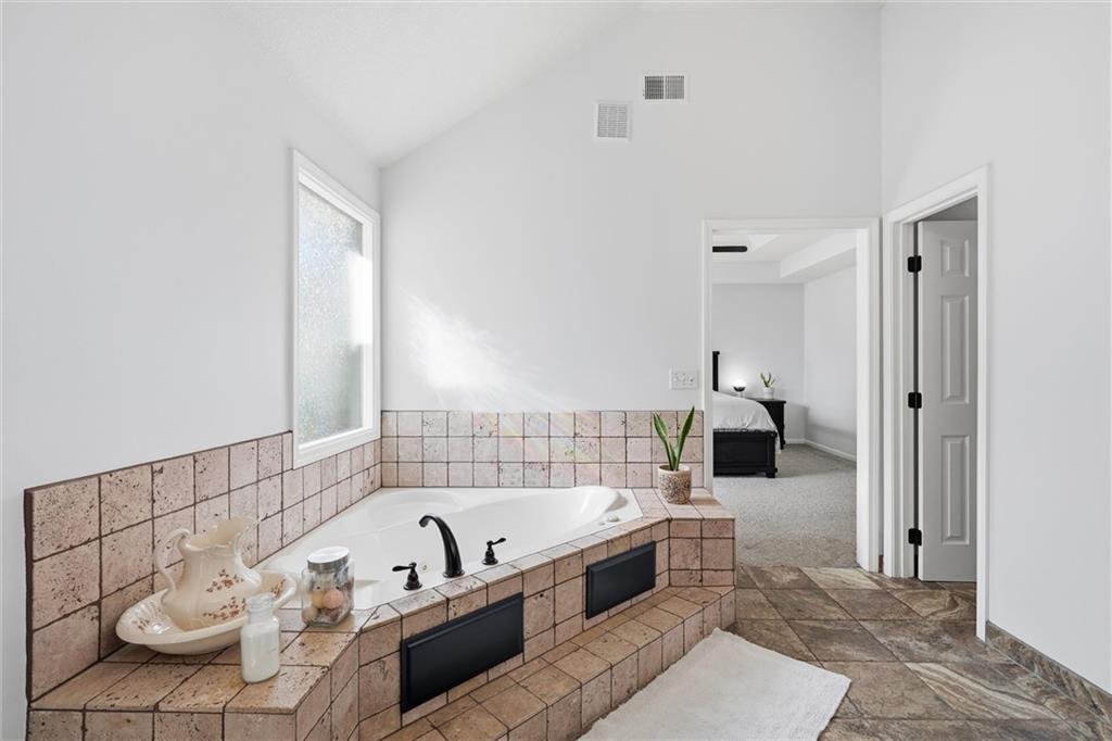 6946 Oakview Street Property Photo 23