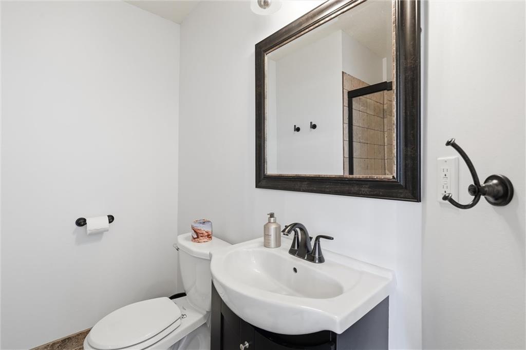 6946 Oakview Street Property Photo 28