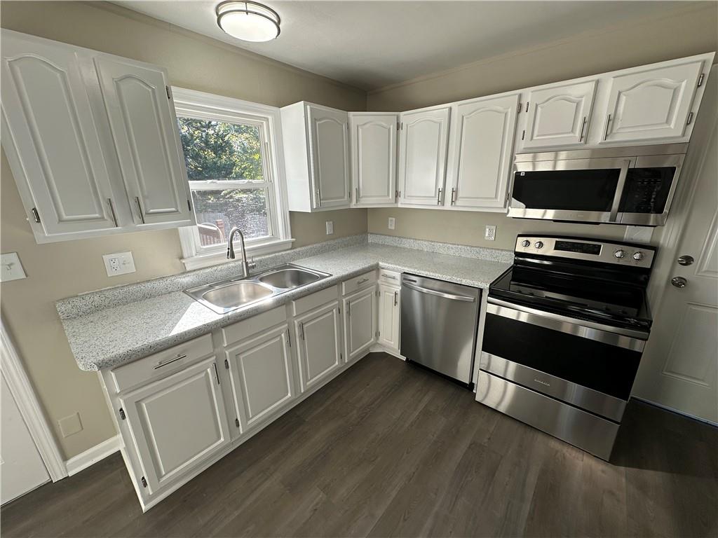 11113 E 25th Street Property Photo 8