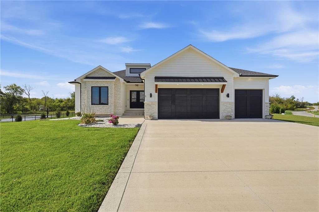 1 S Buffalo Ridge Court Property Photo 2