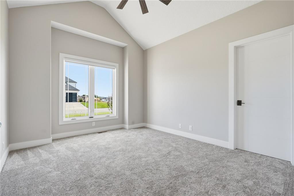 1 S Buffalo Ridge Court Property Photo 36