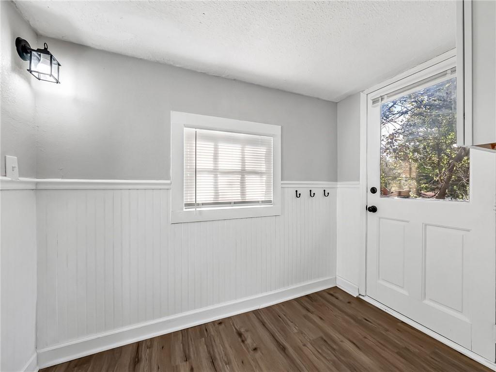 1906 S Ash Avenue Property Photo 10