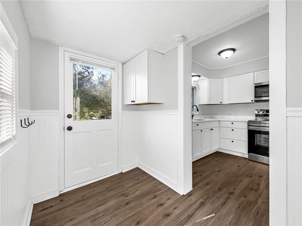 1906 S Ash Avenue Property Photo 11