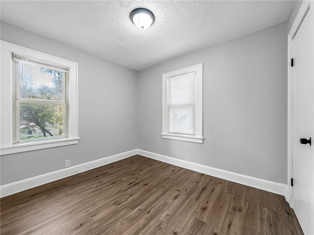 1906 S Ash Avenue Property Photo 13