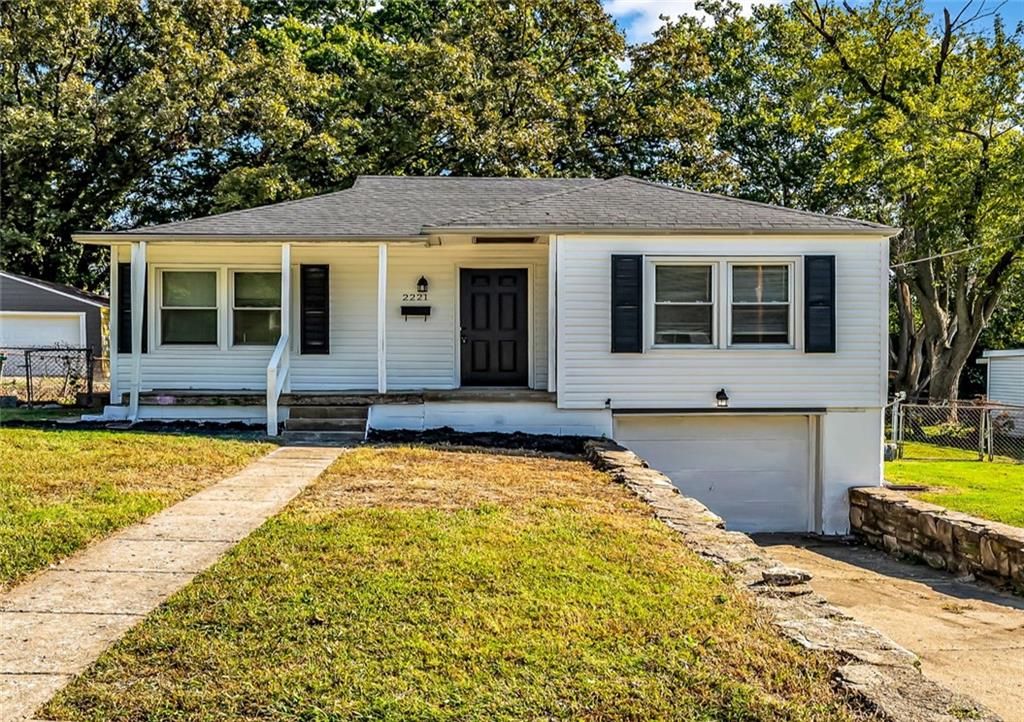 2221 N 36th Street Property Photo 1