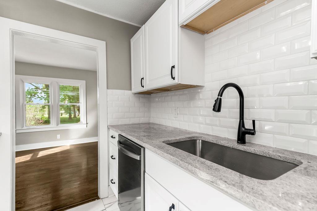 514 N Taylor Street Property Photo 8
