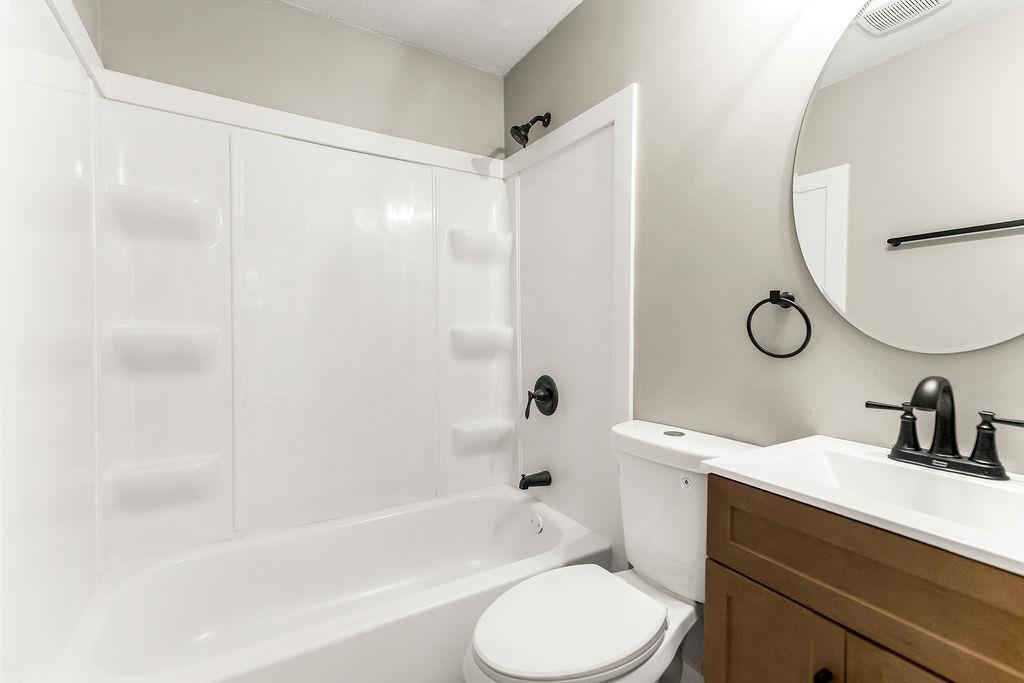514 N Taylor Street Property Photo 11