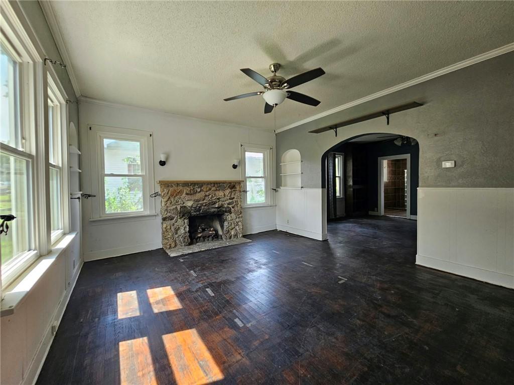 1107 S Maple Street Property Photo 3
