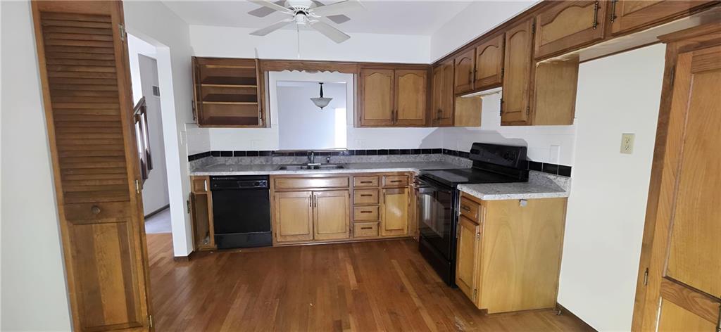 17102 E 46th Ct S Street Property Photo 3