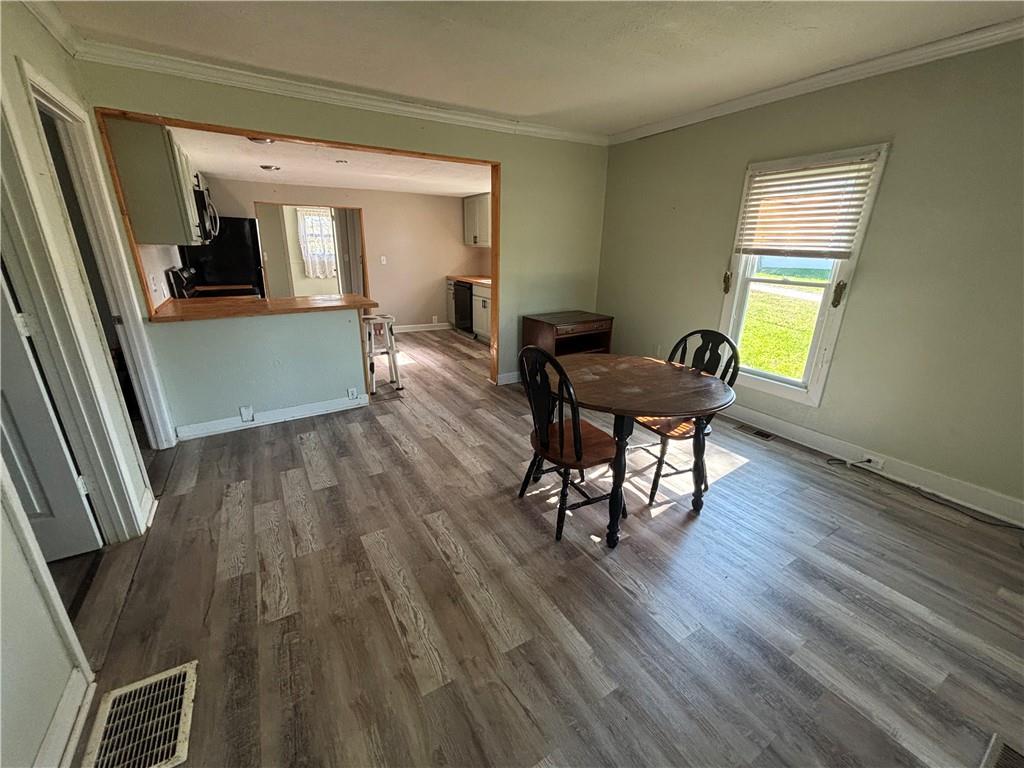 801 Broadway Street Property Photo 4