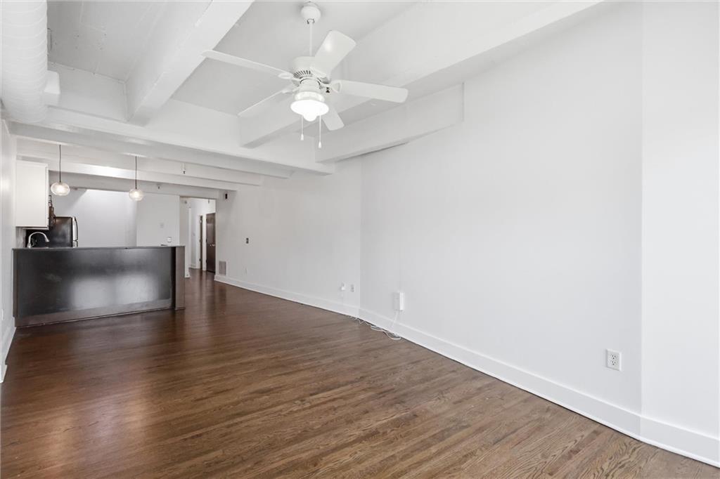 3001 Gillham Road Property Photo 14
