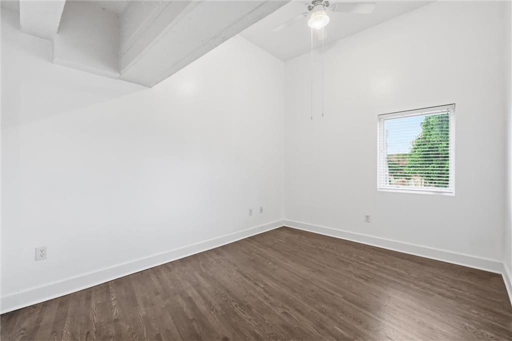 3001 Gillham Road Property Photo 21