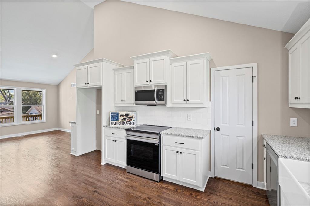 2724 N 21st Place Property Photo 10