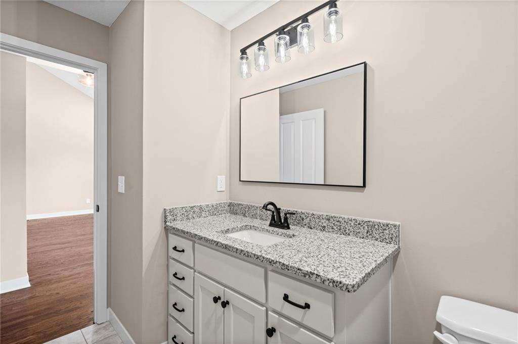 2724 N 21st Place Property Photo 18