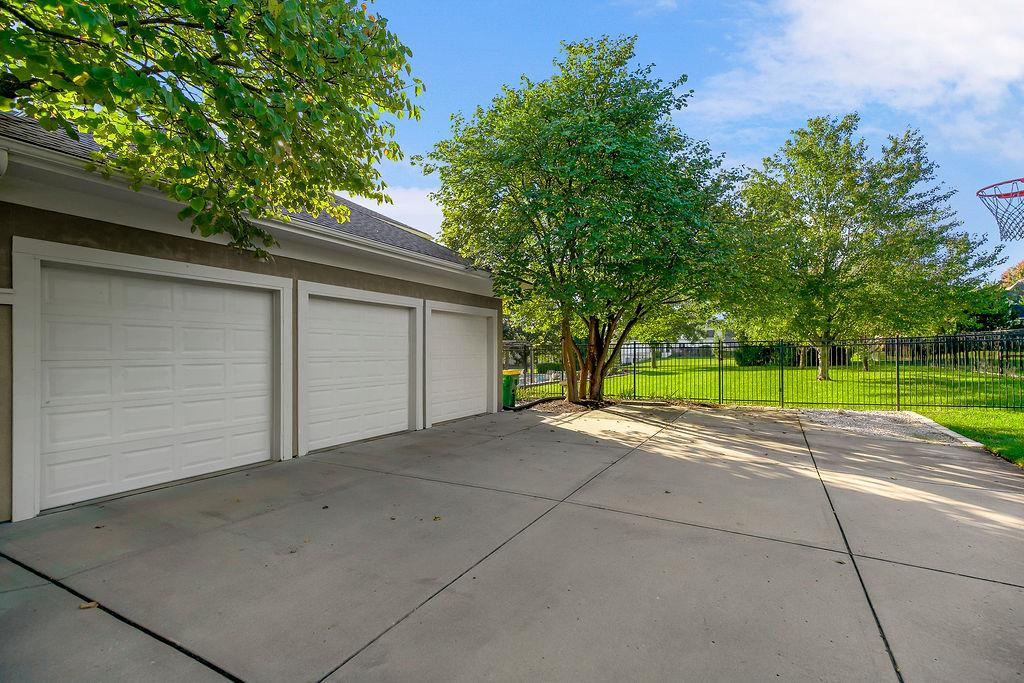 13015 Harvest Lane Property Photo 10