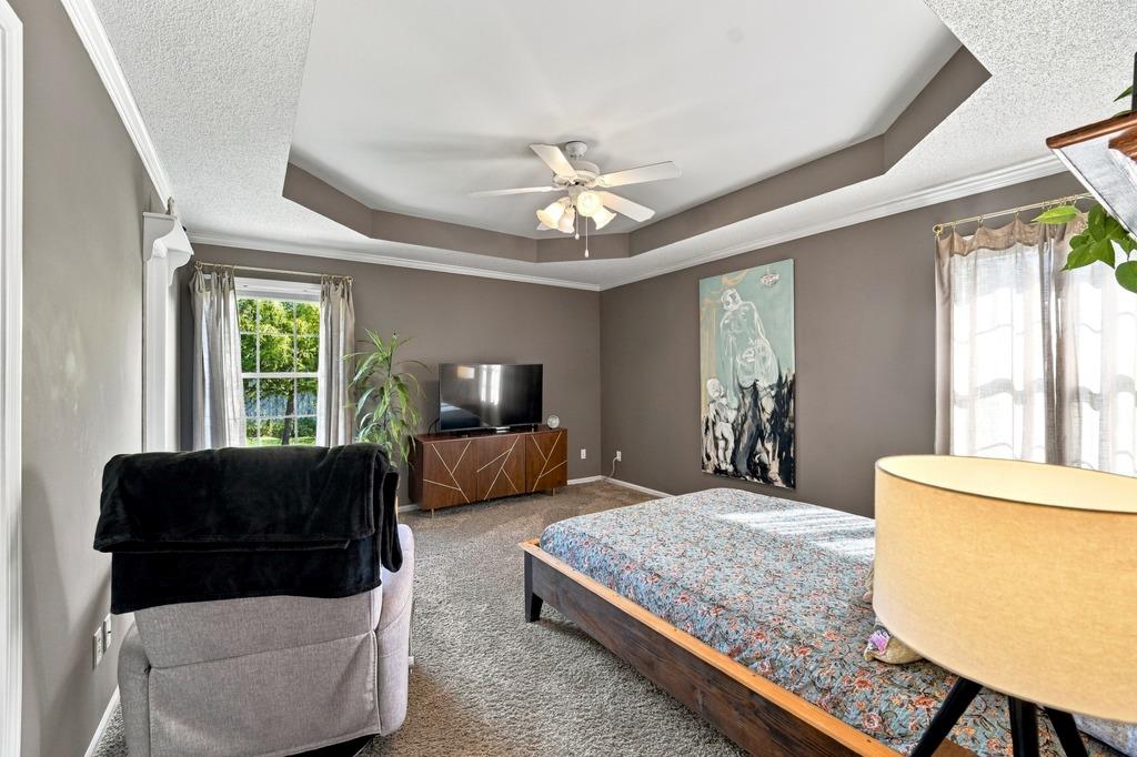 2405 Woodhaven Lane Property Photo 14