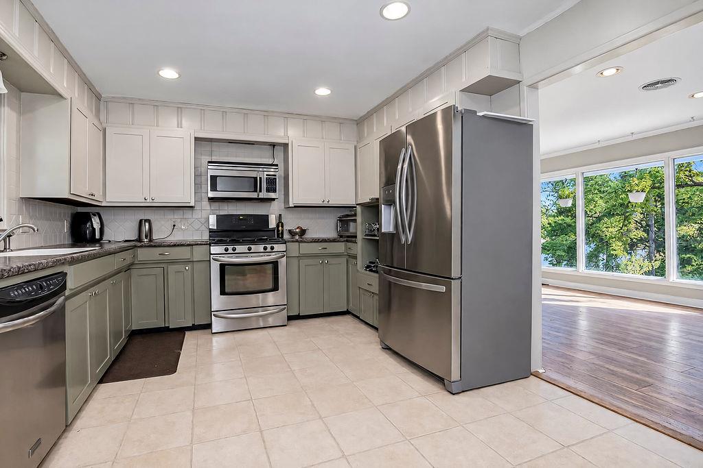 622 Walnut Street Property Photo 8