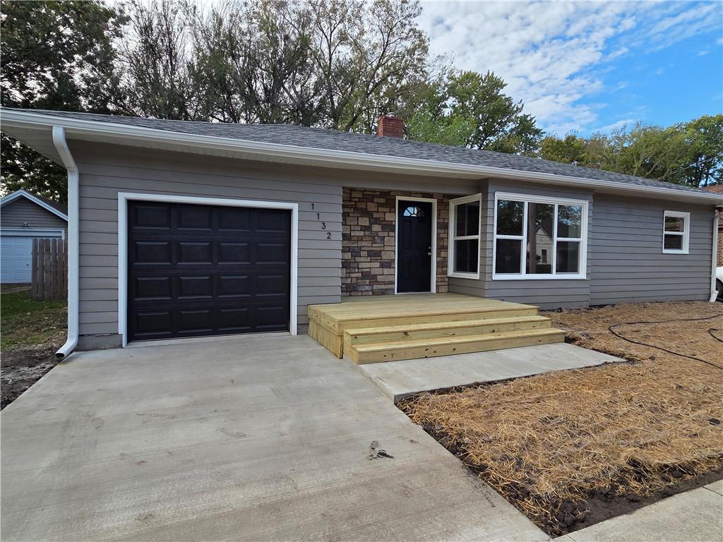 1132 Cooper Street Property Photo 1