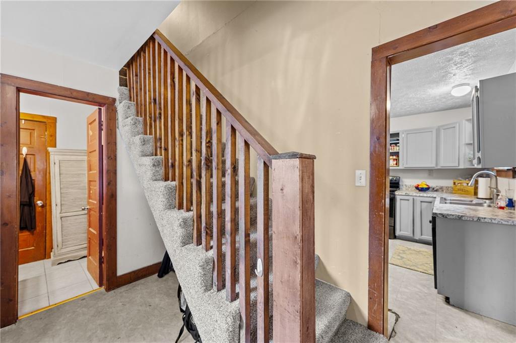 1113 S Hickory Street Property Photo 18